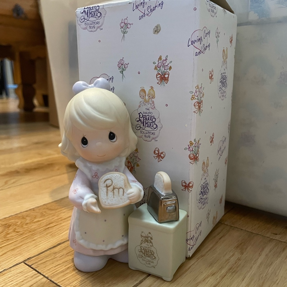 NWT Precious Moments “A Special Toast to Precious Moments”